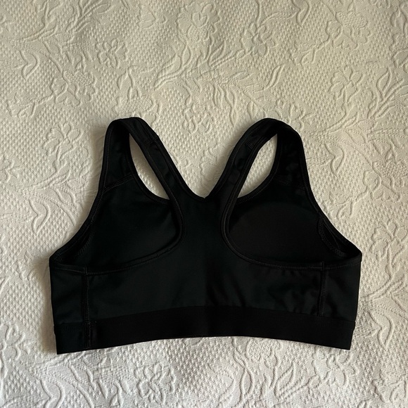 Nike Women's Black Sports Bra - Picture 4 of 6